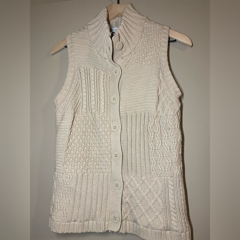 Liz Claiborne | Classic Sweater Vest